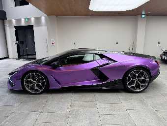 LAMBORGHINI REVUELTO 2026 Image 28