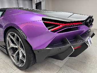 LAMBORGHINI REVUELTO 2026 Image 32
