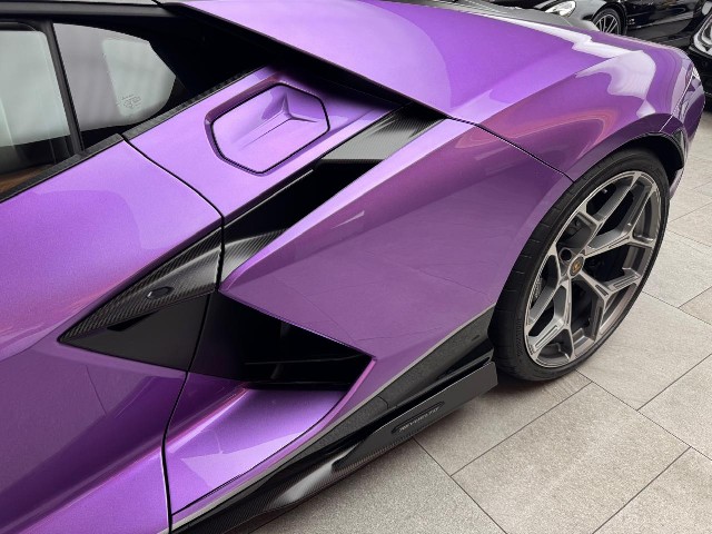 LAMBORGHINI REVUELTO 2026 Image 60