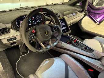 LAMBORGHINI REVUELTO 2026 Image 10