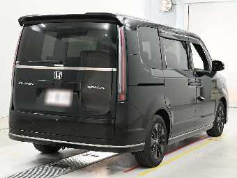 HONDA STEPWAGON 2023 Image 2
