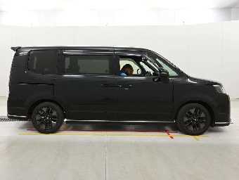 HONDA STEPWAGON 2023 Image 3