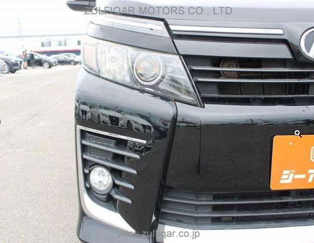 TOYOTA VOXY 2016 Image 10