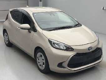 TOYOTA AQUA 2021 Image 3