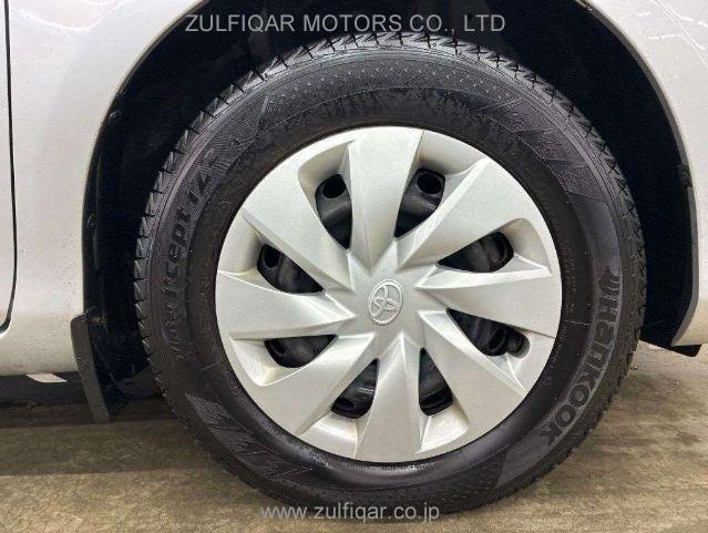 TOYOTA VITZ 2019 Image 9