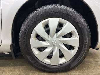 TOYOTA VITZ 2019 Image 9