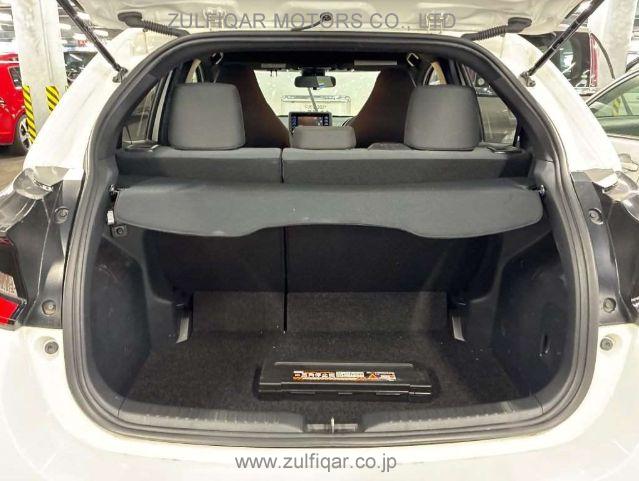TOYOTA YARIS 2021 Image 11