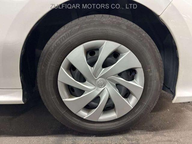 TOYOTA YARIS 2021 Image 12