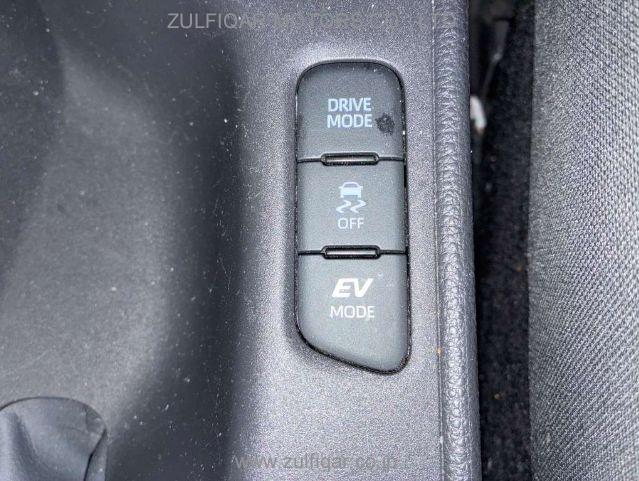 TOYOTA YARIS 2021 Image 8