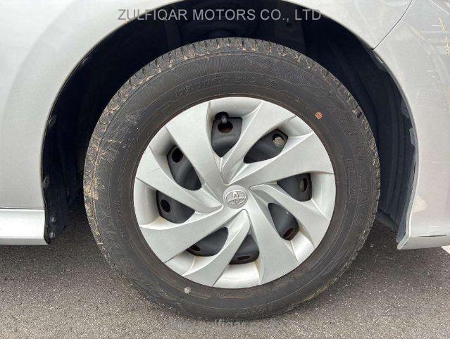 TOYOTA YARIS 2021 Image 12