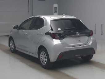 TOYOTA YARIS 2021 Image 4