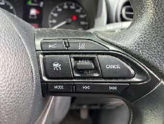TOYOTA YARIS 2021 Image 7