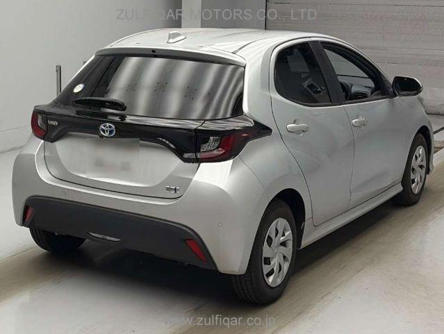TOYOTA YARIS 2021 Image 2