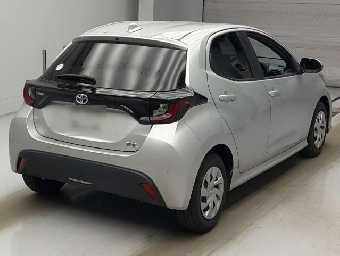 TOYOTA YARIS 2021 Image 2
