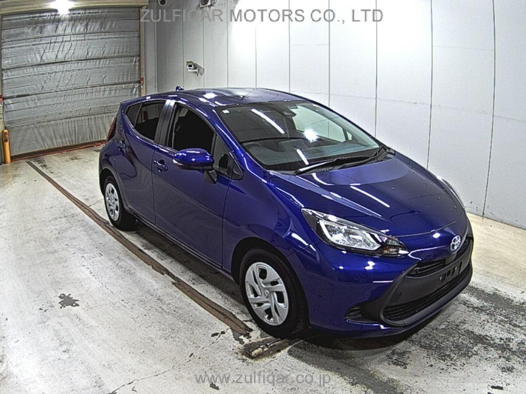 TOYOTA AQUA 2022 Image 1
