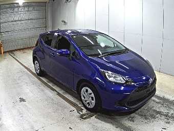 TOYOTA AQUA 2022 Image 1